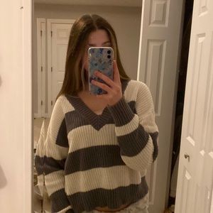 american eagle sweater